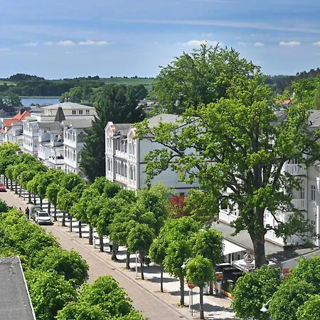6 Fuer Bis Zu Sechs Personen Apartment